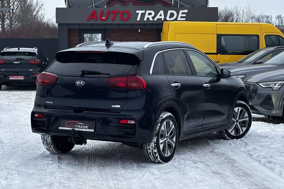 Продам Kia Niro 64квт Авто у Львові 2020 года в Львове
