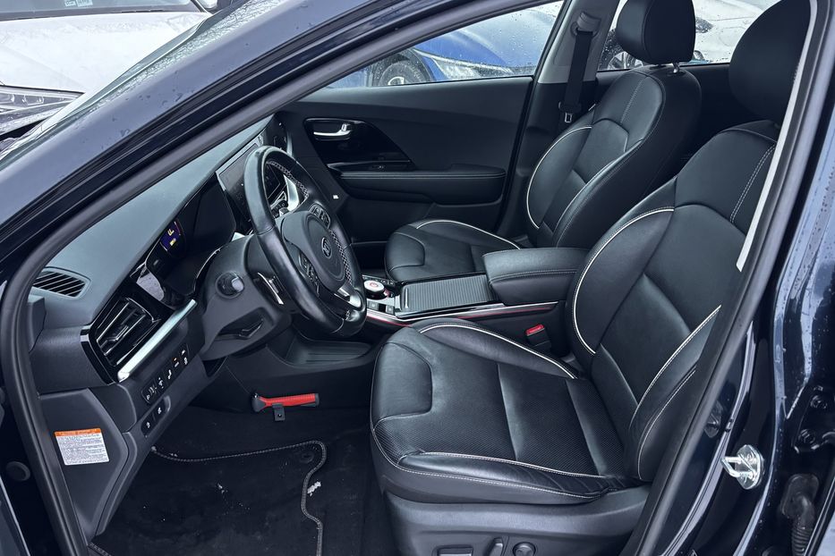 Продам Kia Niro 64квт Авто у Львові 2020 года в Львове