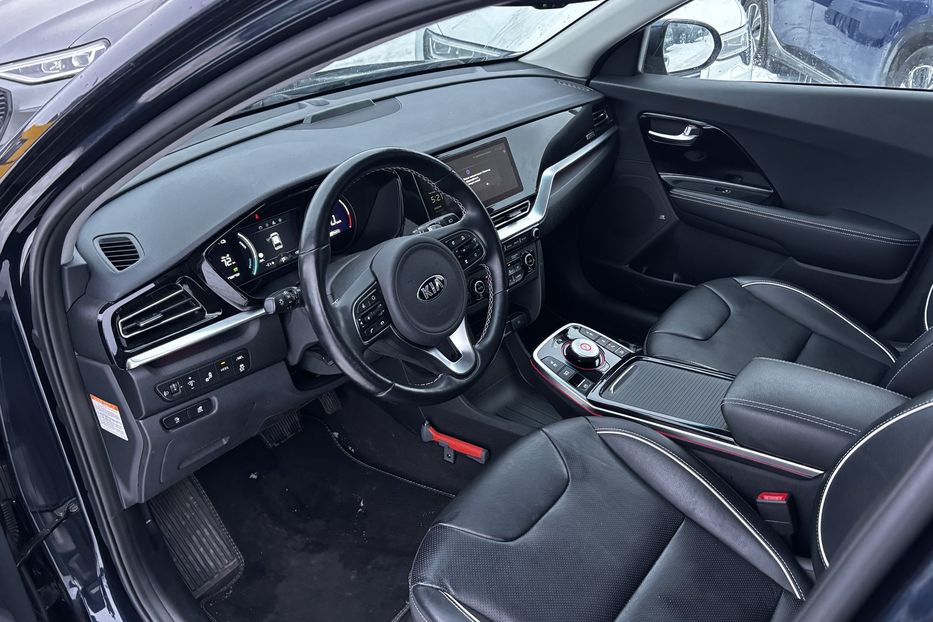 Продам Kia Niro 64квт Авто у Львові 2020 года в Львове