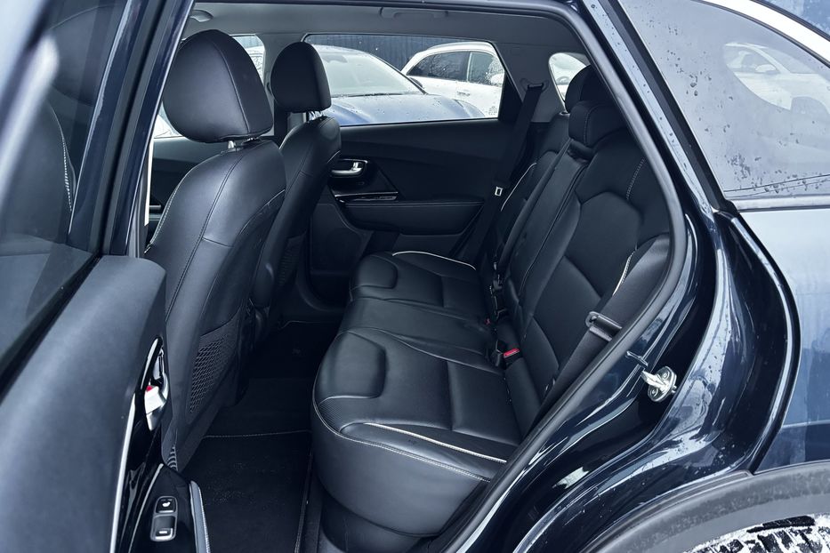 Продам Kia Niro 64квт Авто у Львові 2020 года в Львове