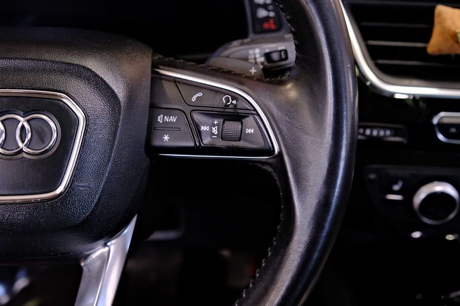 Продам Audi Q7 Premium 2015 года в Одессе