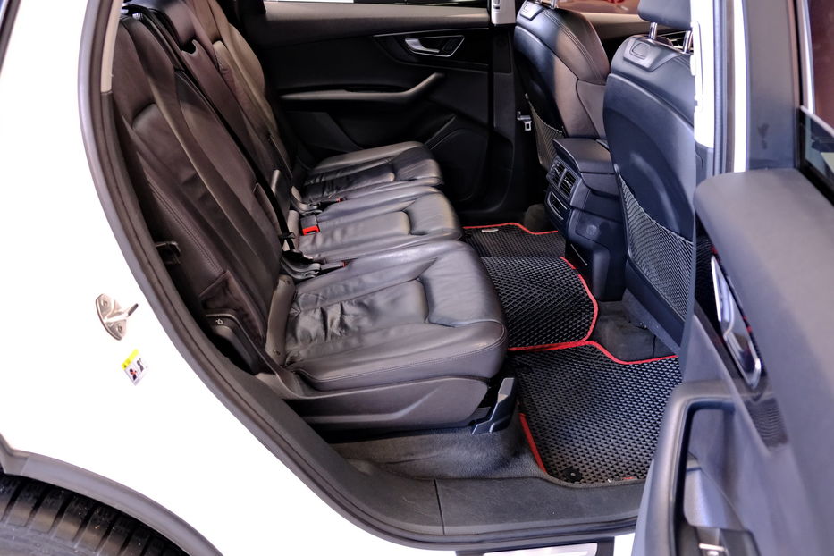 Продам Audi Q7 Premium 2015 года в Одессе