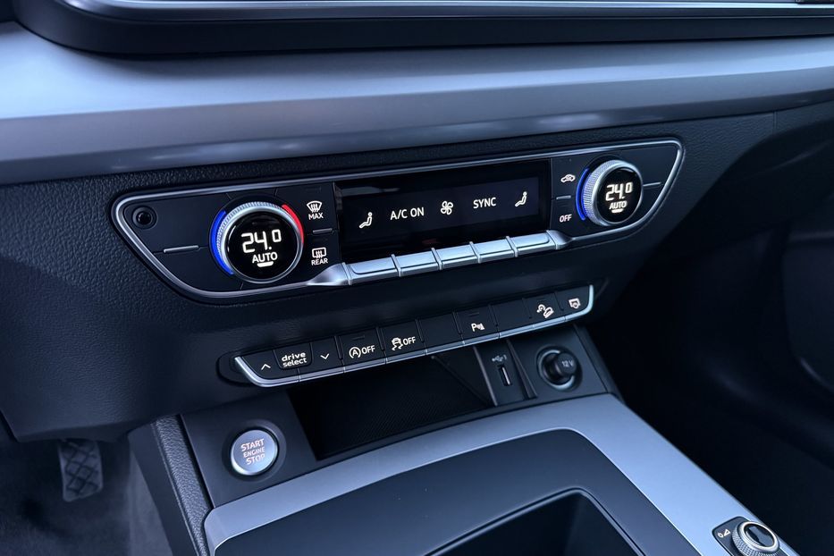 Продам Audi Q5 2021 года в Ровно