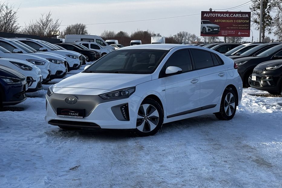 Продам Hyundai Ioniq 28квт авто у Львові 2017 года в Львове