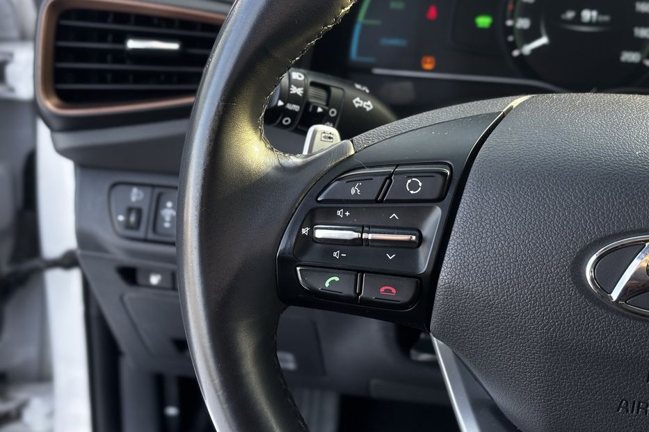 Продам Hyundai Ioniq 28квт авто у Львові 2017 года в Львове