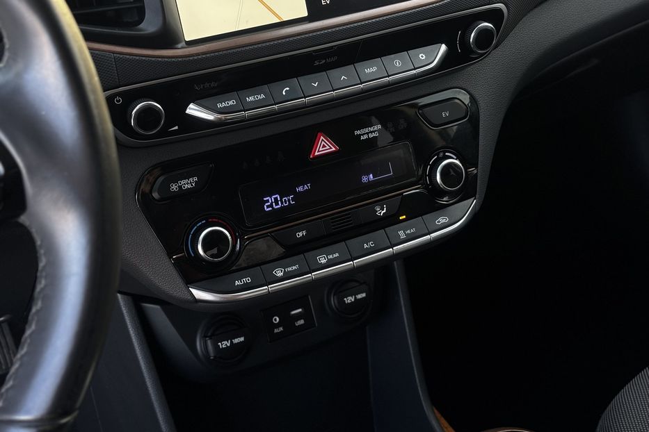 Продам Hyundai Ioniq 28квт авто у Львові 2017 года в Львове