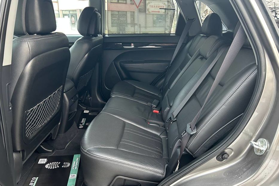 Продам Kia Sorento 2014 года в Черновцах