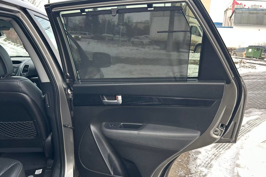 Продам Kia Sorento 2014 года в Черновцах