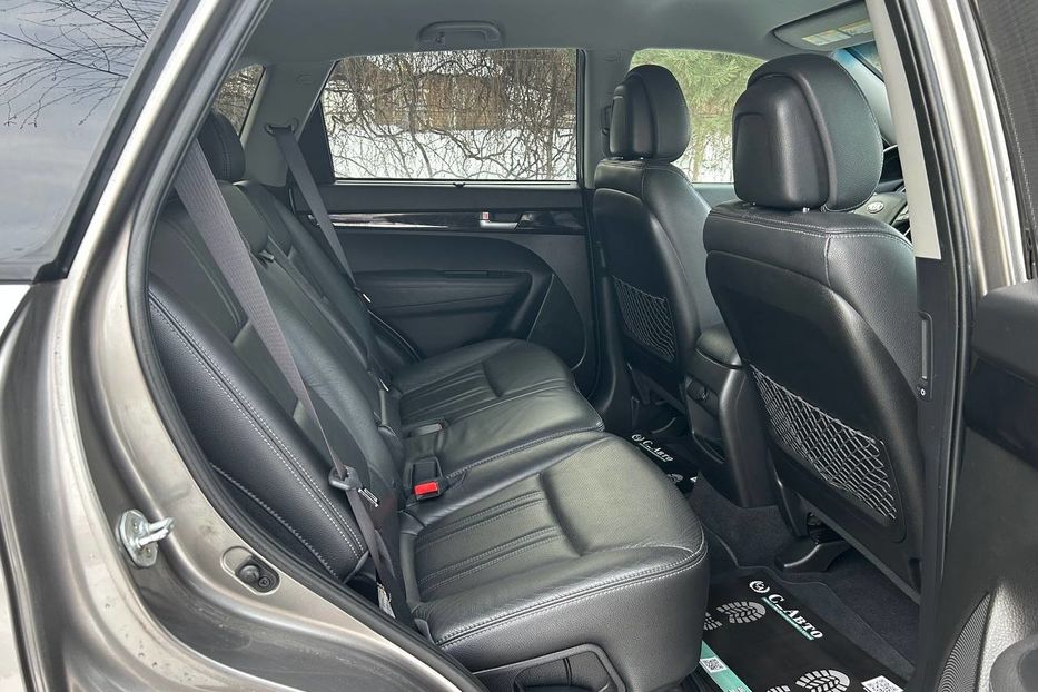 Продам Kia Sorento 2014 года в Черновцах