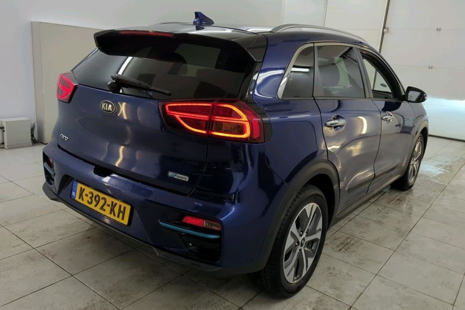 Продам Kia Niro 64квт авто в дорозі 2020 года в Львове