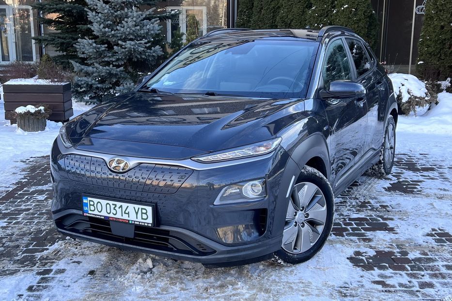 Продам Hyundai Kona Electro Premium 61000km 2020 года в Тернополе