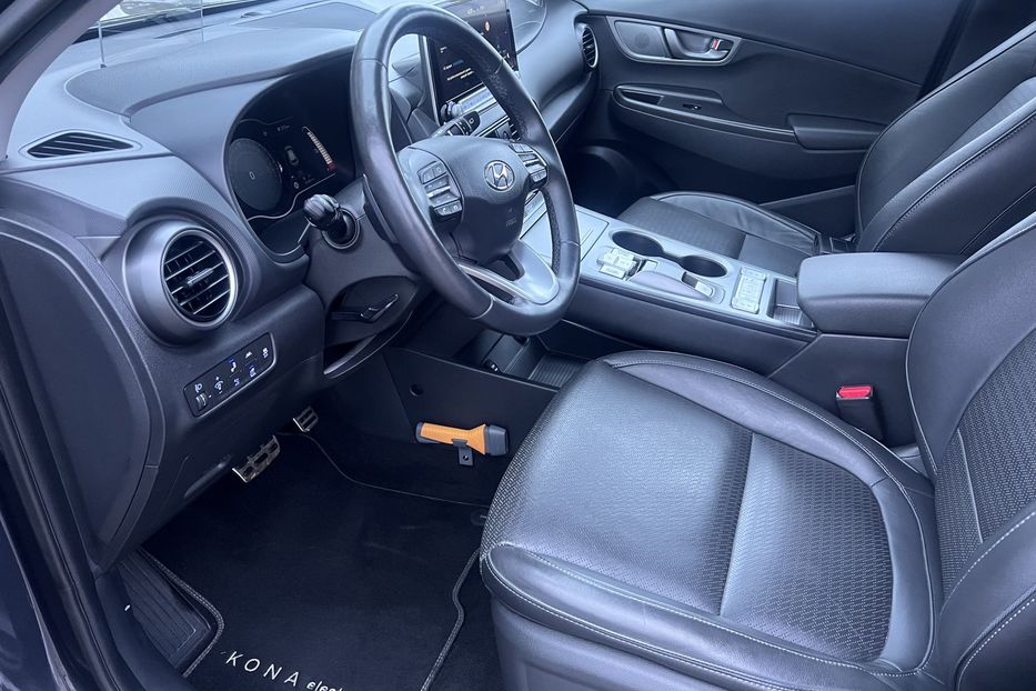 Продам Hyundai Kona Electro Premium 61000km 2020 года в Тернополе