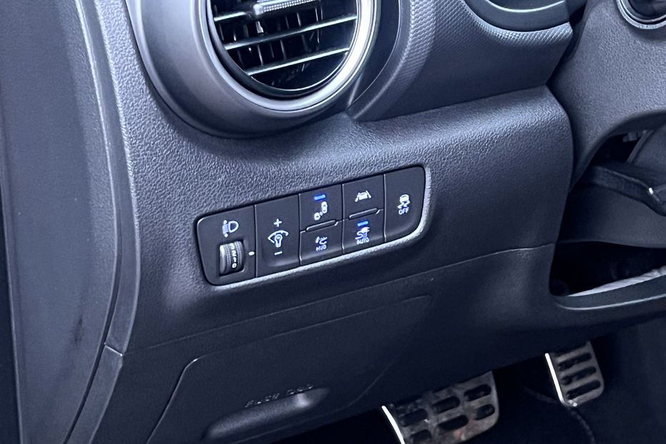 Продам Hyundai Kona Electro Premium 61000km 2020 года в Тернополе