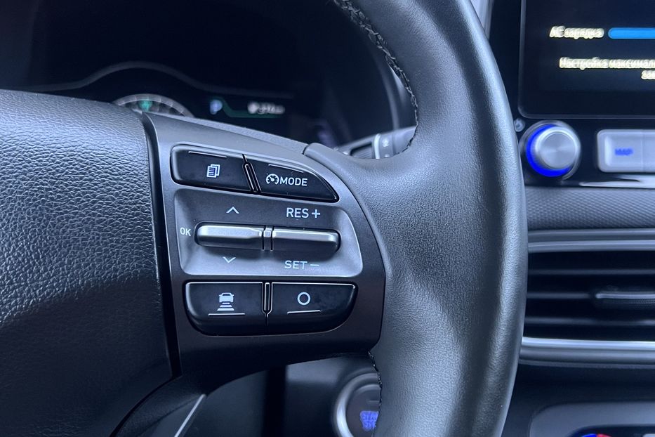 Продам Hyundai Kona Electro Premium 61000km 2020 года в Тернополе