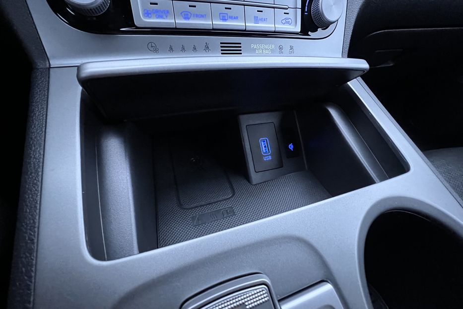 Продам Hyundai Kona Electro Premium 61000km 2020 года в Тернополе