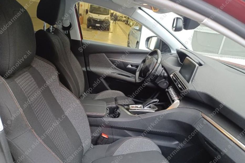 Продам Peugeot 3008 2020 года в Тернополе