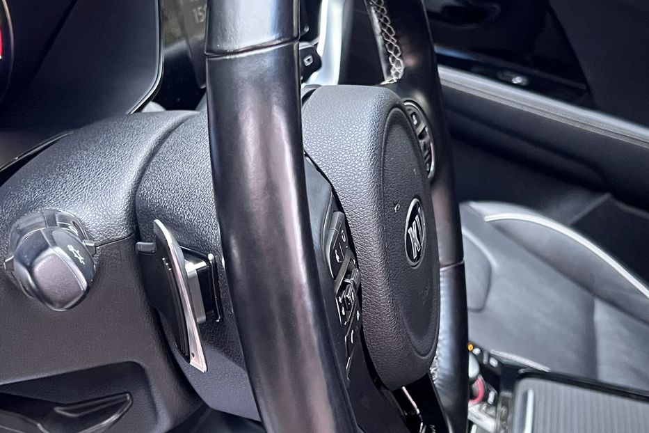 Продам Kia Niro 64kW Premium SOH100 2020 года в Тернополе