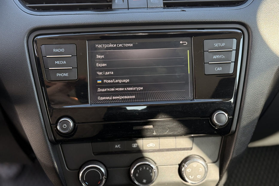 Продам Skoda Octavia A7 1.6 TDI AT 2018 года в Киеве