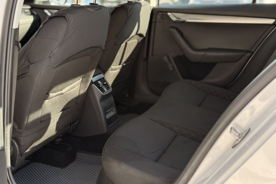 Продам Skoda Octavia A7 1.6 TDI AT 2018 года в Киеве