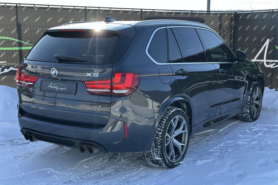Продам BMW X5 Xdrive 50i 2015 года в Киеве