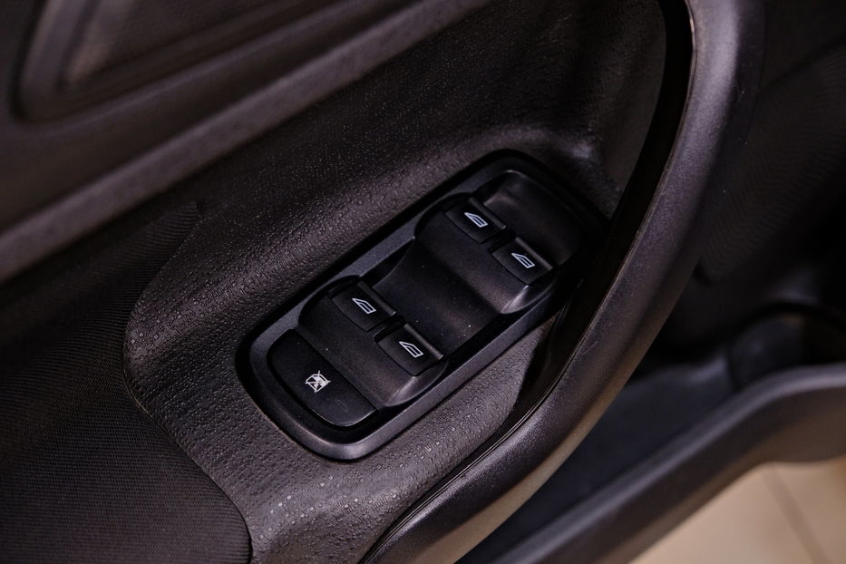 Продам Ford Fiesta 2017 года в Одессе