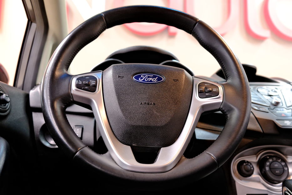 Продам Ford Fiesta 2017 года в Одессе