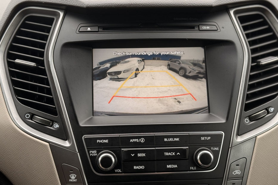 Продам Hyundai Santa FE 2.4 МТ (176 к.с.) 2WD  2017 года в Киеве