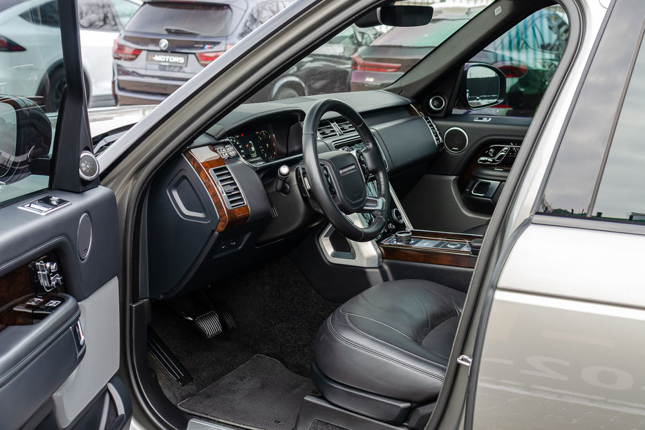 Продам Land Rover Range Rover VOGUE 3.0TDI 2018 года в Киеве