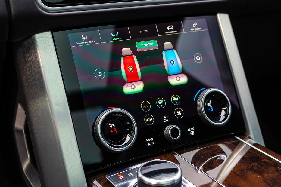 Продам Land Rover Range Rover VOGUE 3.0TDI 2018 года в Киеве