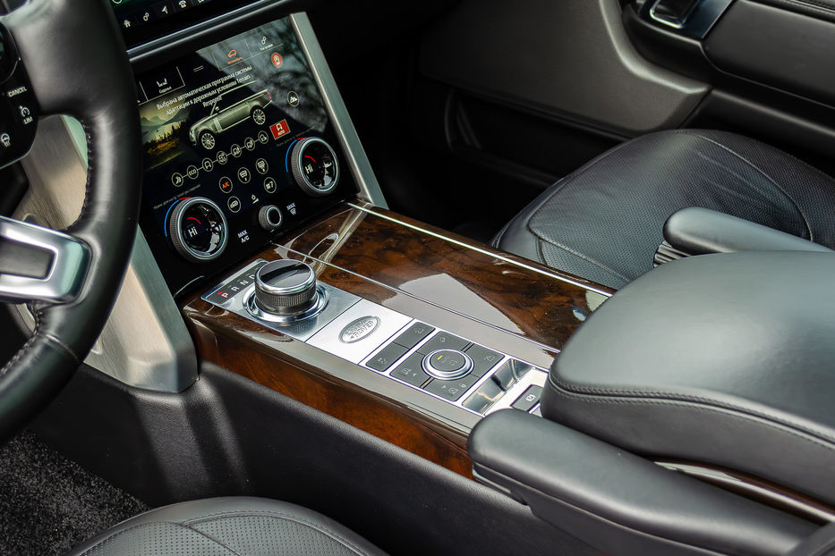 Продам Land Rover Range Rover VOGUE 3.0TDI 2018 года в Киеве
