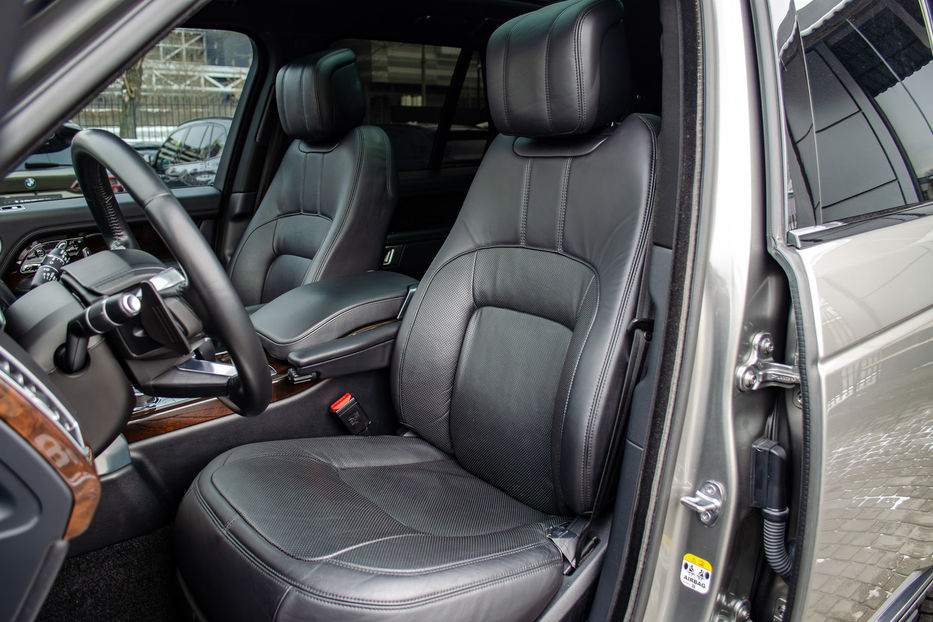 Продам Land Rover Range Rover VOGUE 3.0TDI 2018 года в Киеве