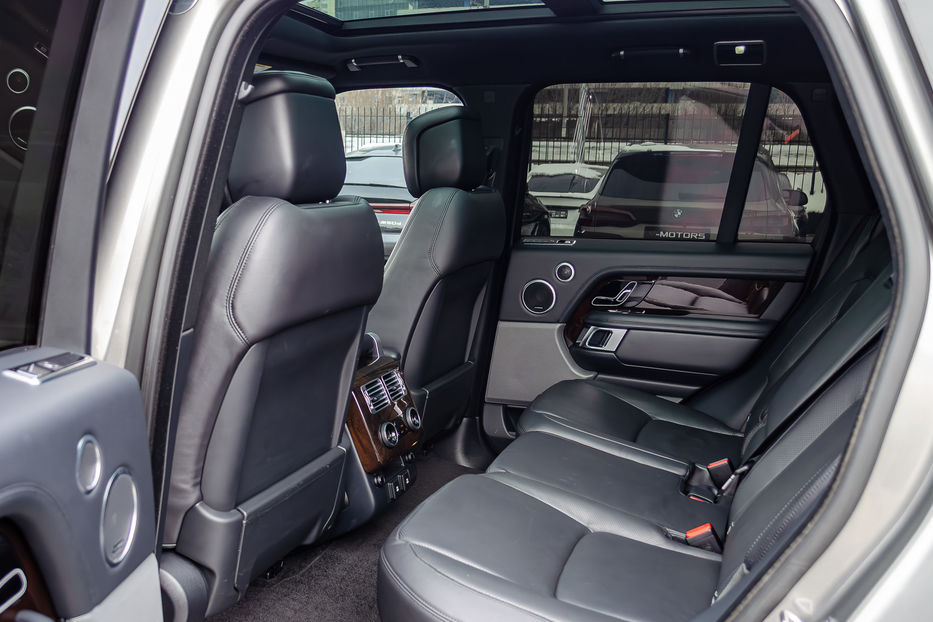 Продам Land Rover Range Rover VOGUE 3.0TDI 2018 года в Киеве