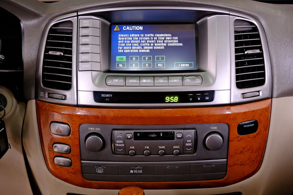 Продам Lexus LX 470 4.7 2003 года в Одессе