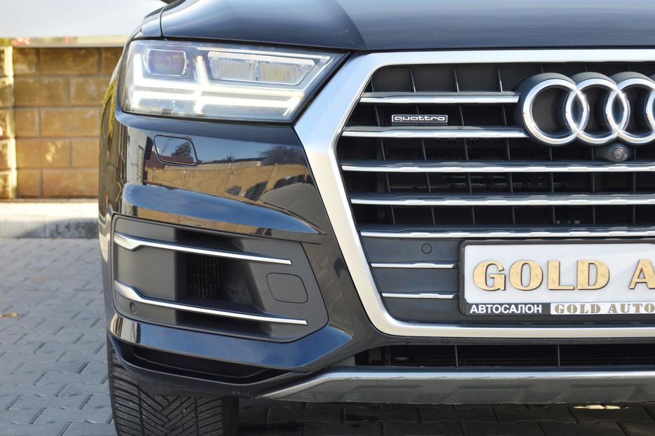 Продам Audi Q7 2016 года в Одессе