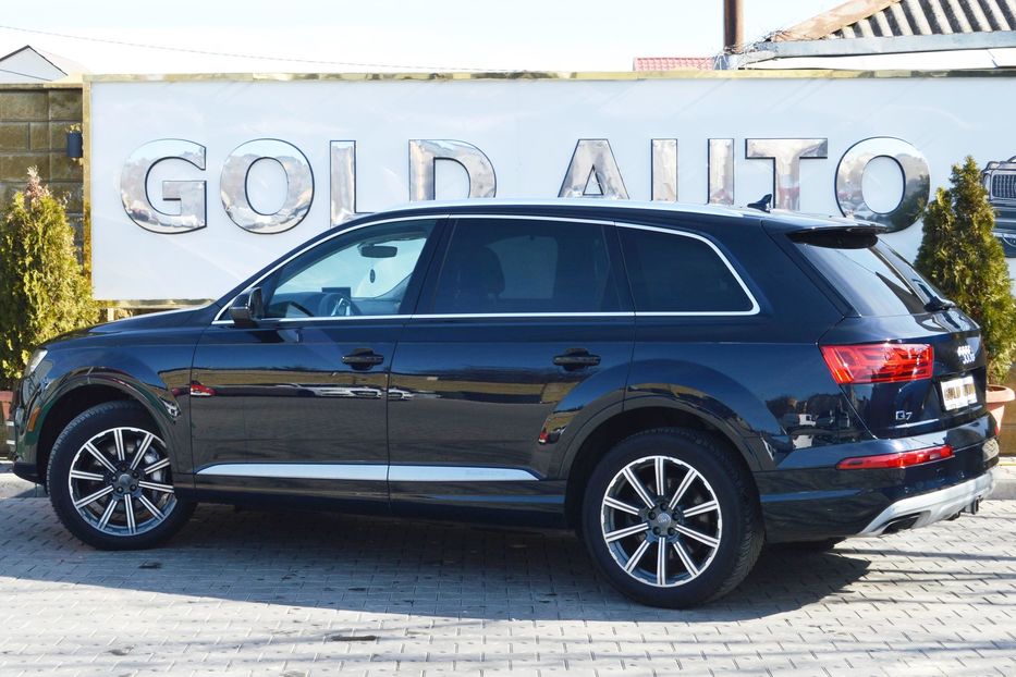 Продам Audi Q7 2016 года в Одессе