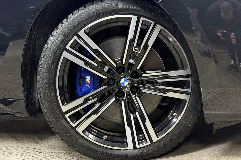 Продам BMW 760 I7 M70 2023 года в Киеве