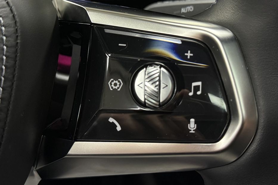 Продам BMW 760 I7 M70 2023 года в Киеве