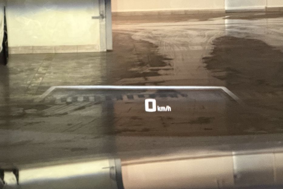 Продам BMW 760 I7 M70 2023 года в Киеве