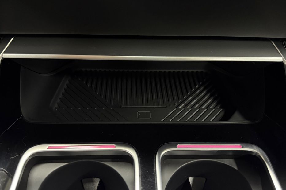 Продам BMW 760 I7 M70 2023 года в Киеве