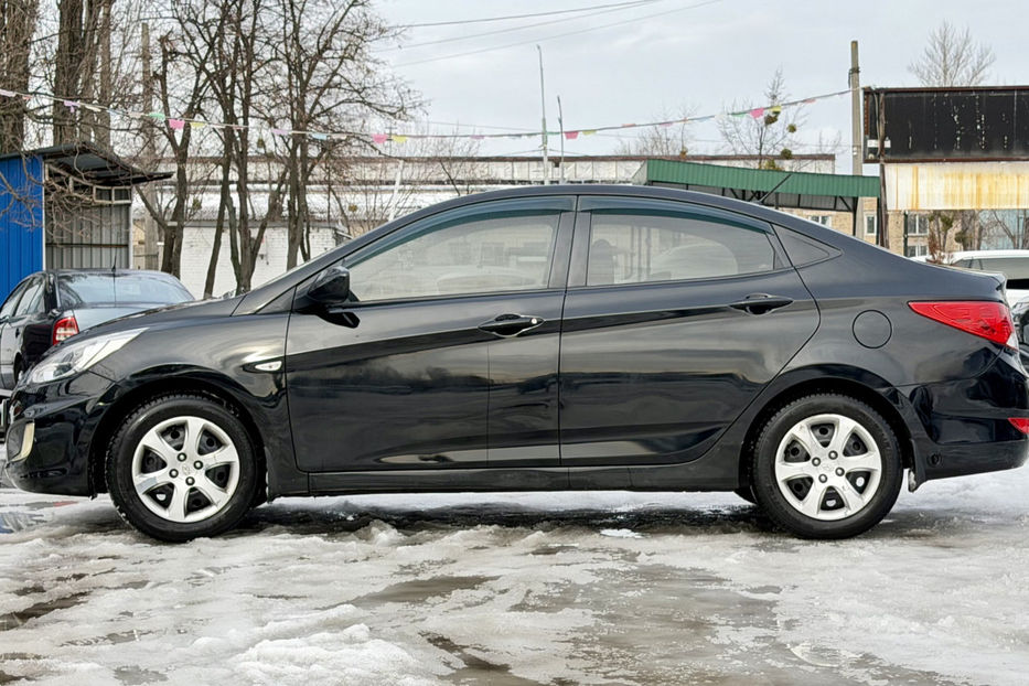 Продам Hyundai Accent  1.4 MPI MT 2018 года в Киеве