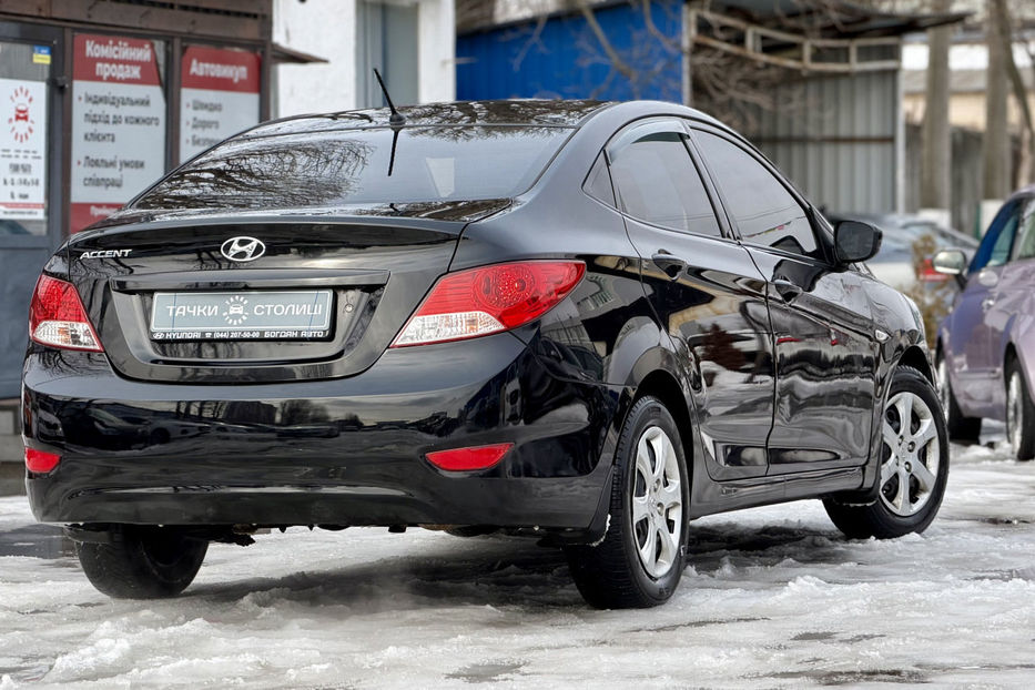 Продам Hyundai Accent  1.4 MPI MT 2018 года в Киеве