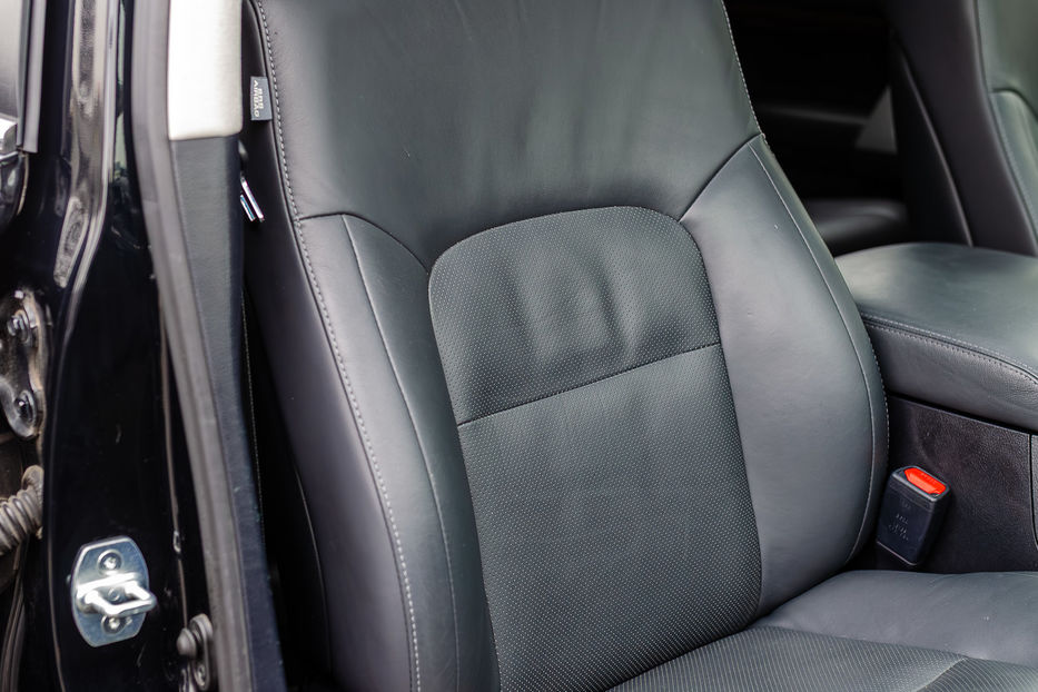 Продам Toyota Land Cruiser 200 V8 4.6i PREMIUM 2019 года в Киеве