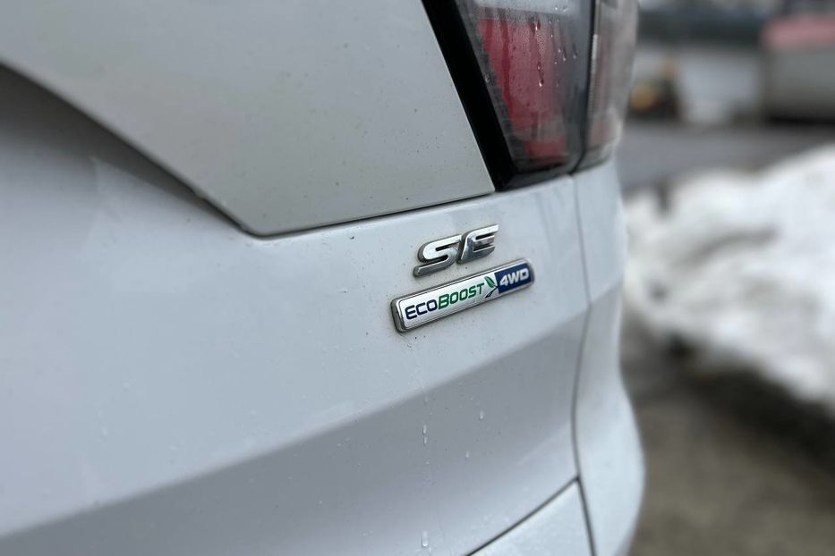 Продам Ford Escape 2016 года в Черновцах