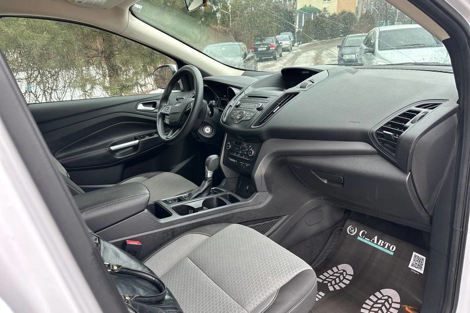 Продам Ford Escape 2016 года в Черновцах