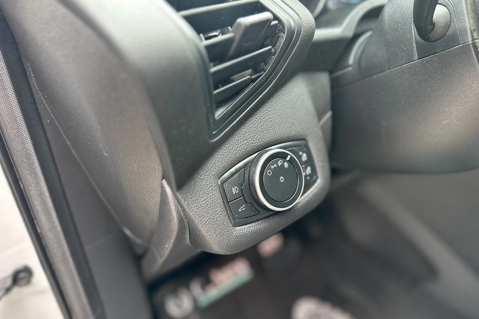 Продам Ford Escape 2016 года в Черновцах