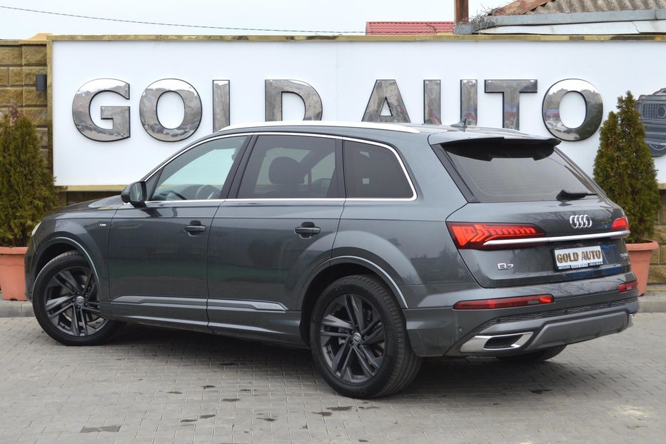 Продам Audi Q7 Sline 2020 года в Одессе