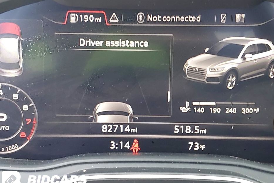 Продам Audi Q5 Premium  2018 года в Львове