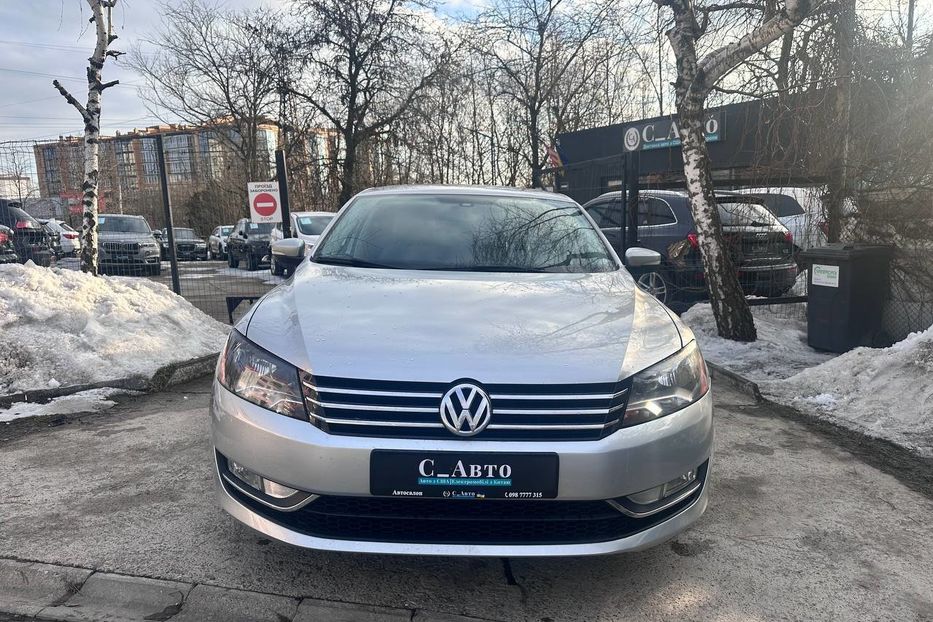 Продам Volkswagen Passat B7 2015 года в Черновцах