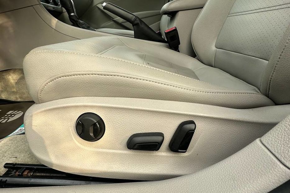 Продам Volkswagen Passat B7 2015 года в Черновцах