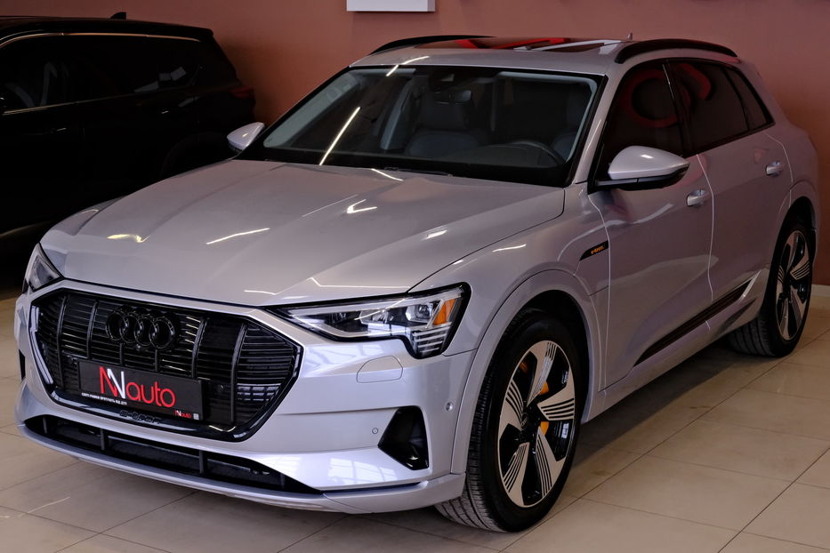 Продам Audi E-Tron 2022 года в Одессе